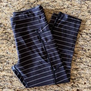 Zyia Light and Tight Leggings size 6-8